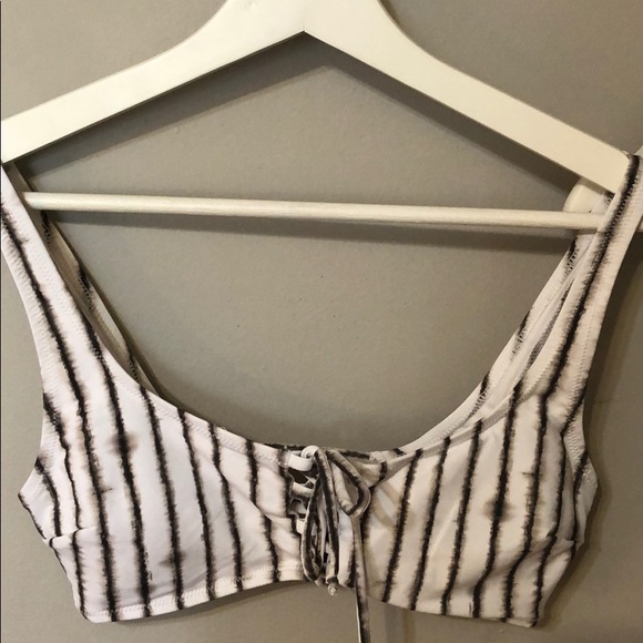 Simons Striped Bikini - Picture 2 of 6